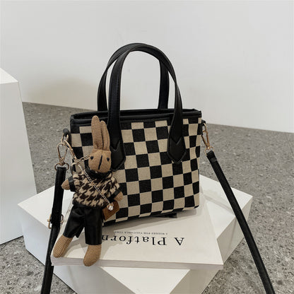 Houndstooth Checkerboard Shoulder Bag – Stylish & Versatile Tote