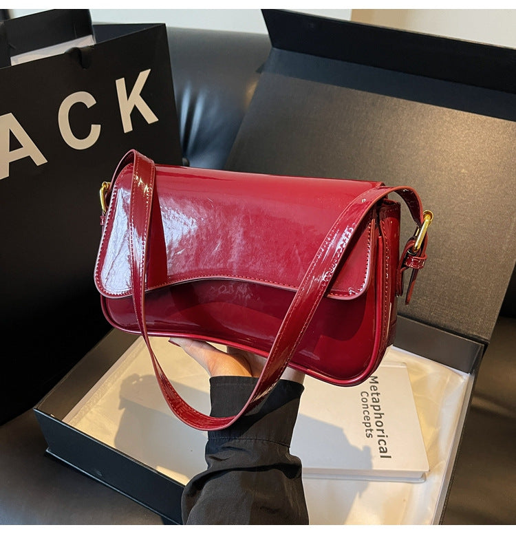 Urban Simplicity 2 Crossbody Bag