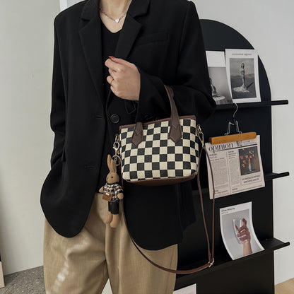 Houndstooth Checkerboard Shoulder Bag – Stylish & Versatile Tote